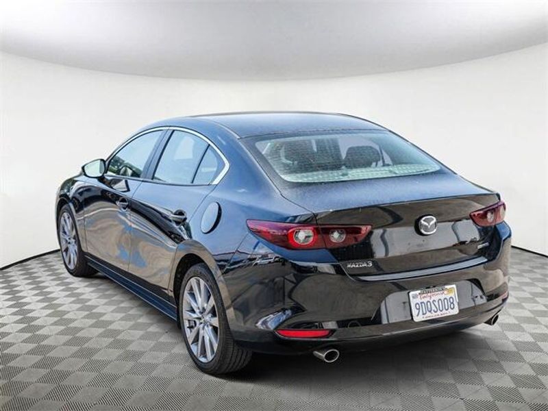 2022 Mazda Mazda3 SelectImage 6