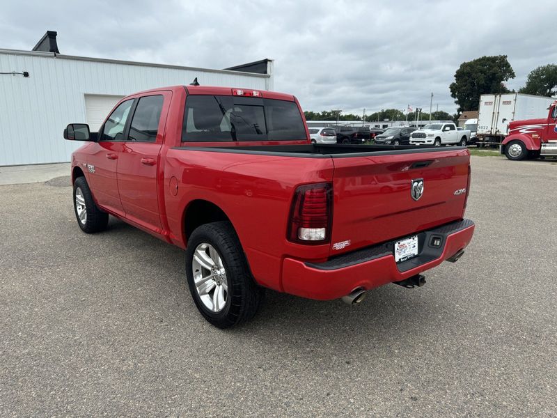 2017 RAM 1500 SportImage 6