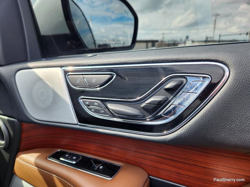 Used 2023 Lincoln Navigator Reserve