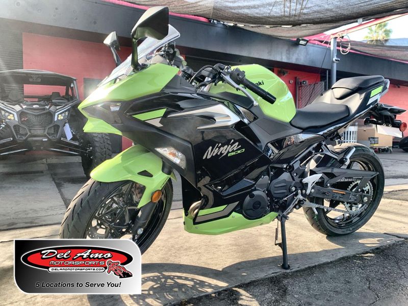 New 2026 Kawasaki NINJA 500 SE ABS Image 1