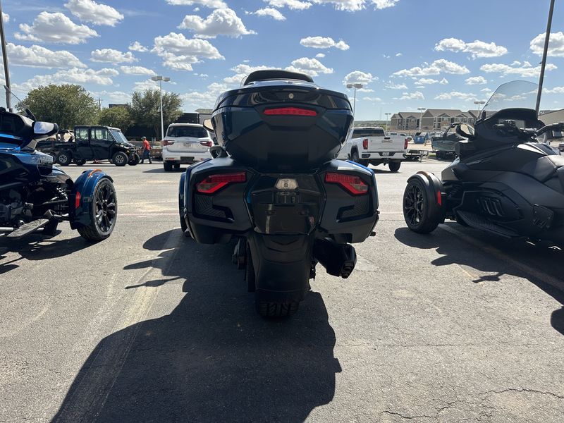 2024 Can-Am SPYDER RT LIMITED PETROL METALLICImage 5