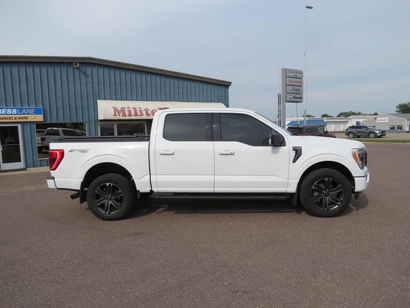 Used 2021 Ford F-150 XLT 4x4 4dr SuperCrew 5.5 ft. SBImage 7