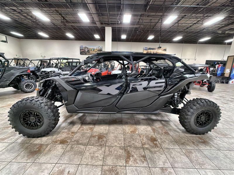 New 2026 Can-Am MAVERICK R MAX X RS WITH SMART-SHOX 999T DCT Image 17