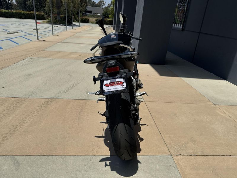 2025 CFMOTO 675SS Image 12