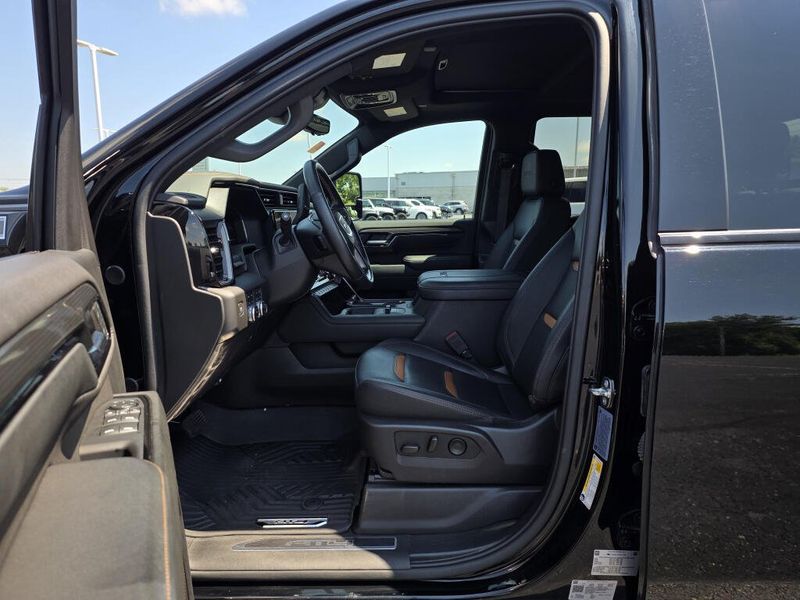 Used 2024 GMC Sierra 2500HD AT4
