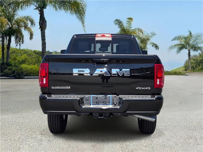 New 2025 RAM 2500 Laramie Crew Cab 4x4 6'4' Box