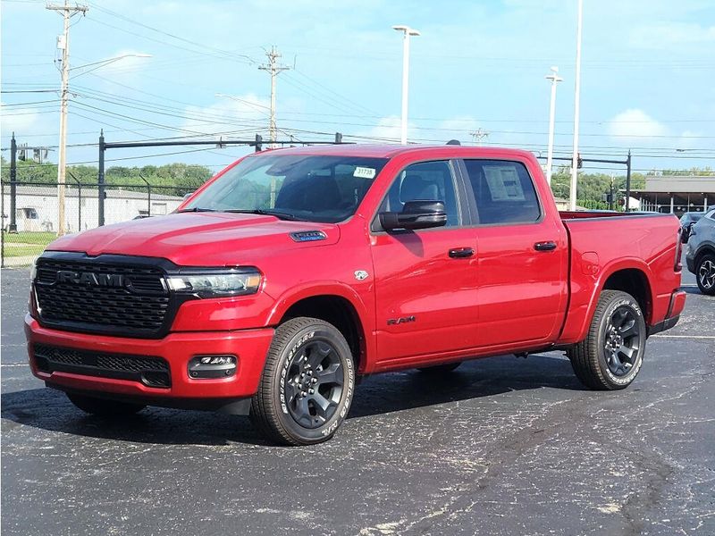 New 2026 RAM 1500 Big Horn Crew Cab 4x4 5'7' Box