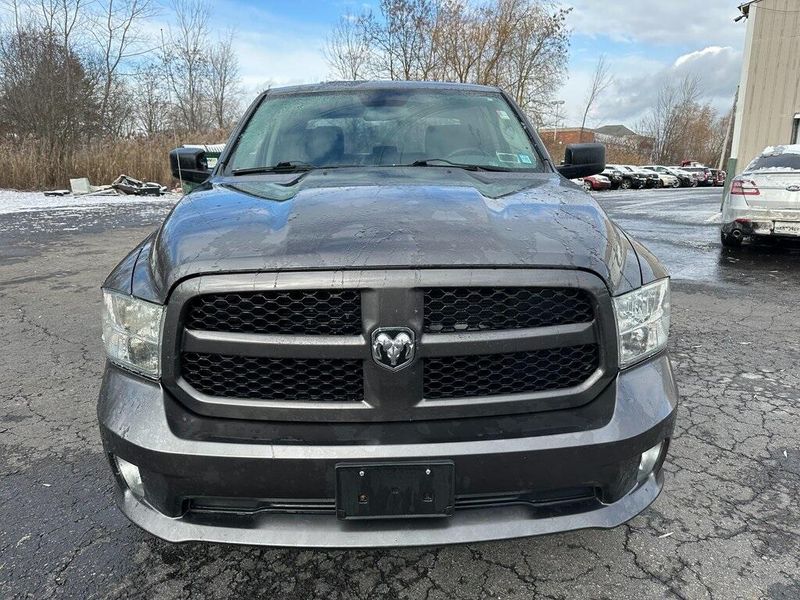 2016 RAM 1500 ExpressImage 7