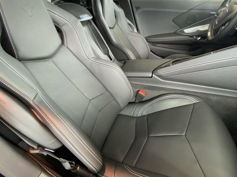 New 2025 Chevrolet Corvette 1LZImage 15