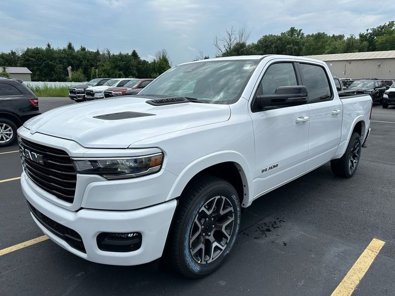 2025 RAM 1500 Laramie Crew Cab 4x4 5