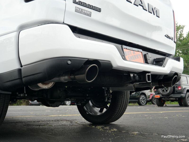 2025 RAM 1500 Laramie Crew Cab 4x4 5