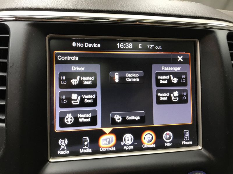 Used 2017 Jeep Grand Cherokee OverlandImage 8