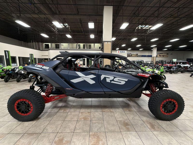 New 2026 Can-Am MAVERICK R MAX X RS WITH SMART-SHOX 999T DCT Image 18
