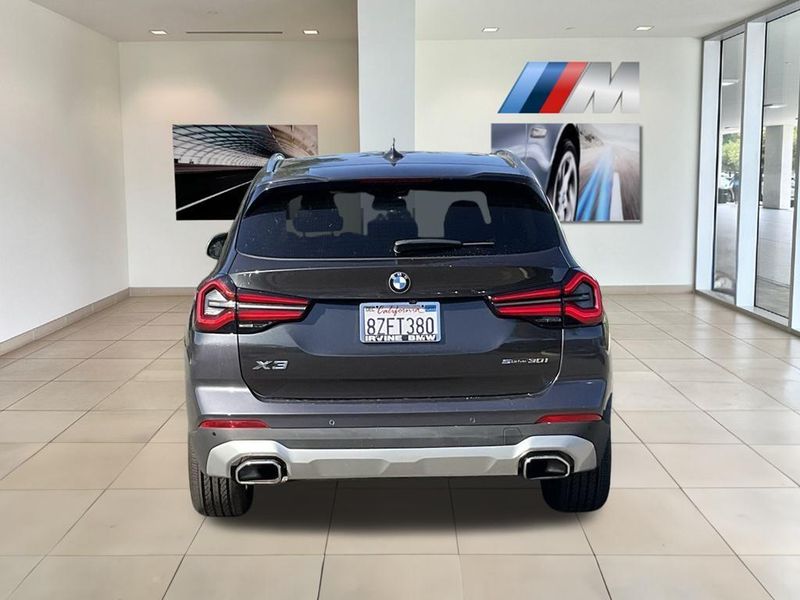 2022 BMW X3 sDrive30iImage 9