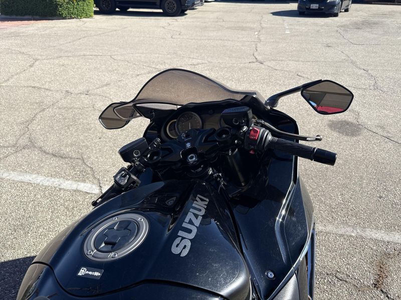 Used 2022 Suzuki HAYABUSA CA Image 13