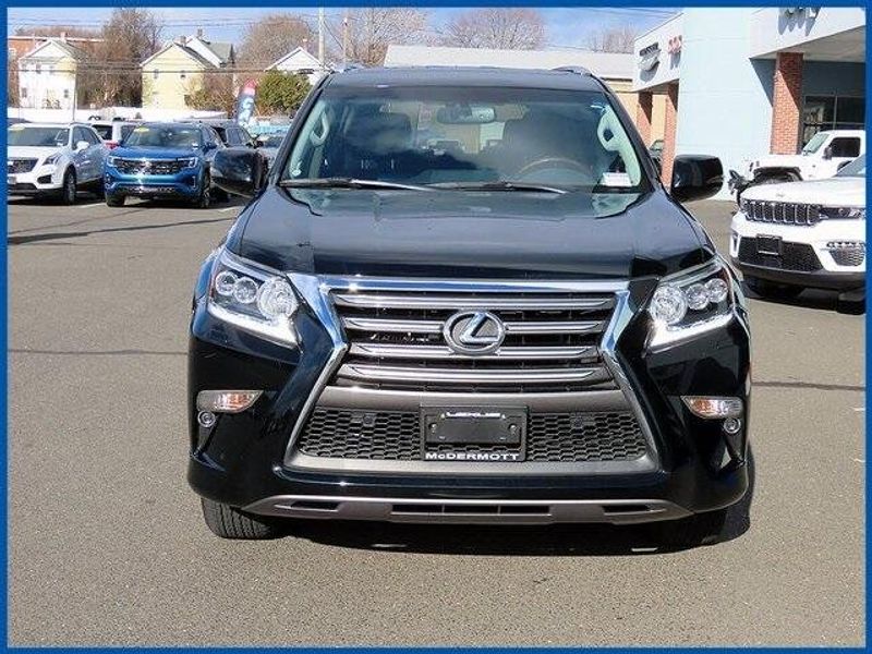 2019 Lexus GX 460 460Image 3