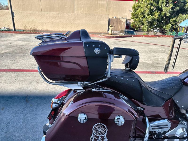 Used 2017 Indian Motorcycle Roadmaster Image 23