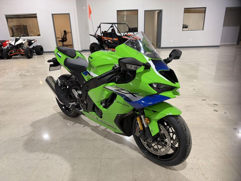 New 2026 Kawasaki NINJA ZX-10R ABS Image 11
