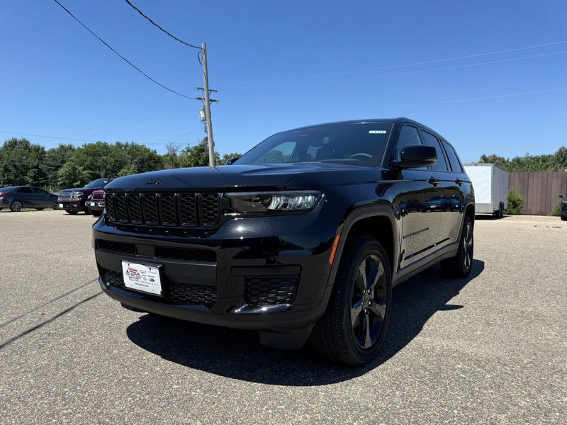 2024 Jeep Grand Cherokee L Altitude XImage 4