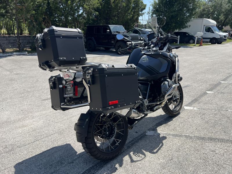 2023 BMW R 1250 GS Adventure 