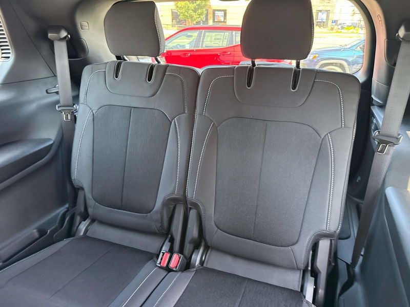 New 2026 Jeep Grand Cherokee L Laredo X 4x2