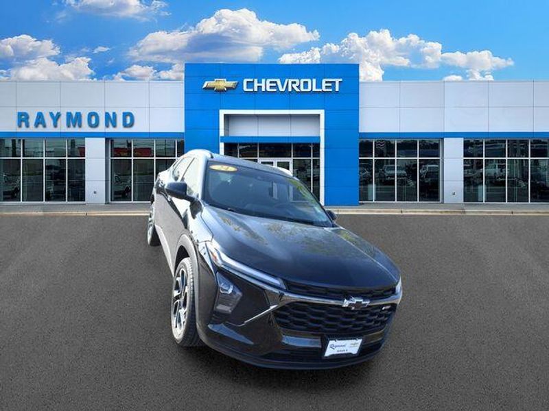 Used 2024 Chevrolet Trax 2RSImage 10