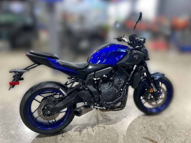 Used 2025 Yamaha MT-07 Image 12