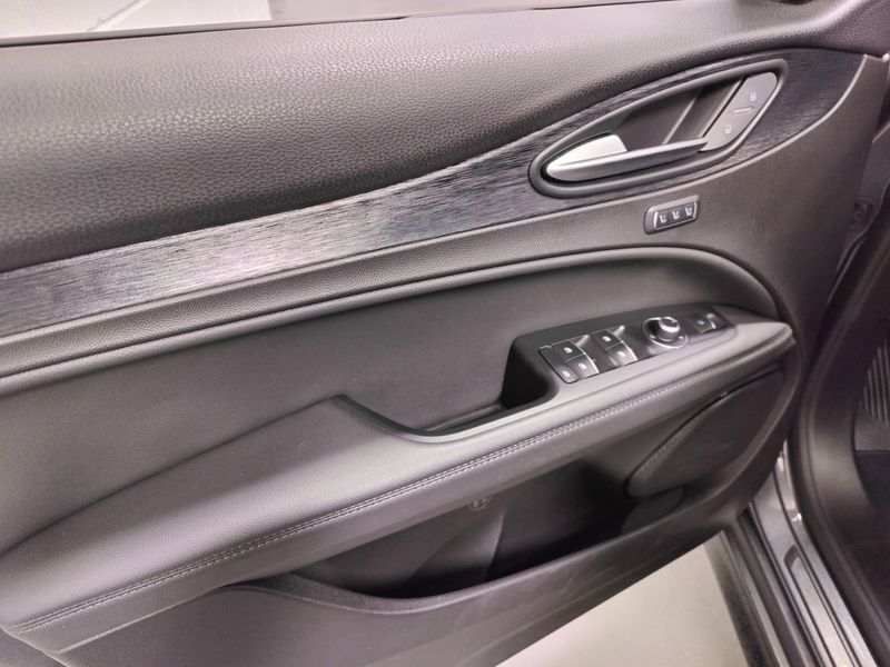 2024 Alfa Romeo Stelvio Q4 AWD w/Sunroof/NavImage 29