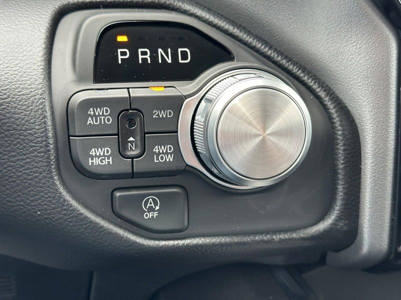 2025 RAM 1500 LaramieImage 21