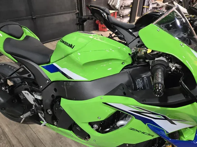 NEW 2026 KAWASAKI NINJA ZX10R Image 7