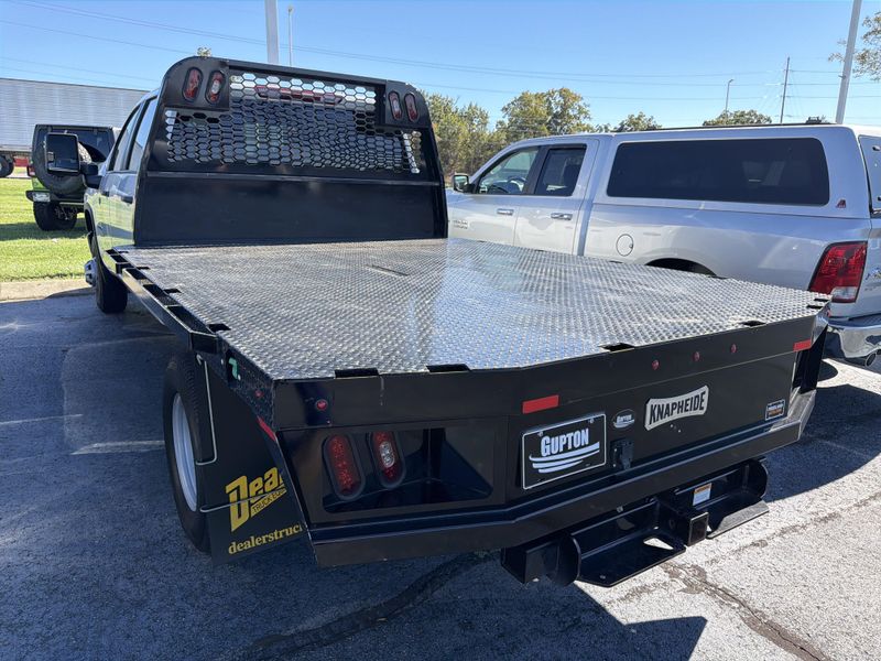 Used 2022 Chevrolet Silverado 3500HD Chassis Work TruckImage 11