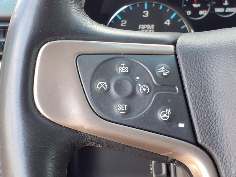 Used 2017 GMC Yukon DenaliImage 25
