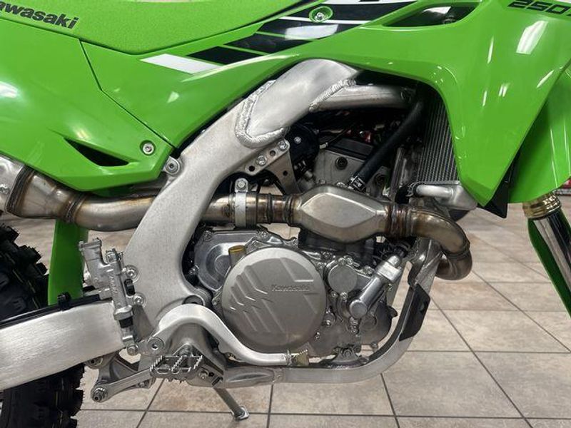 New 2026 Kawasaki KX 250X Image 19