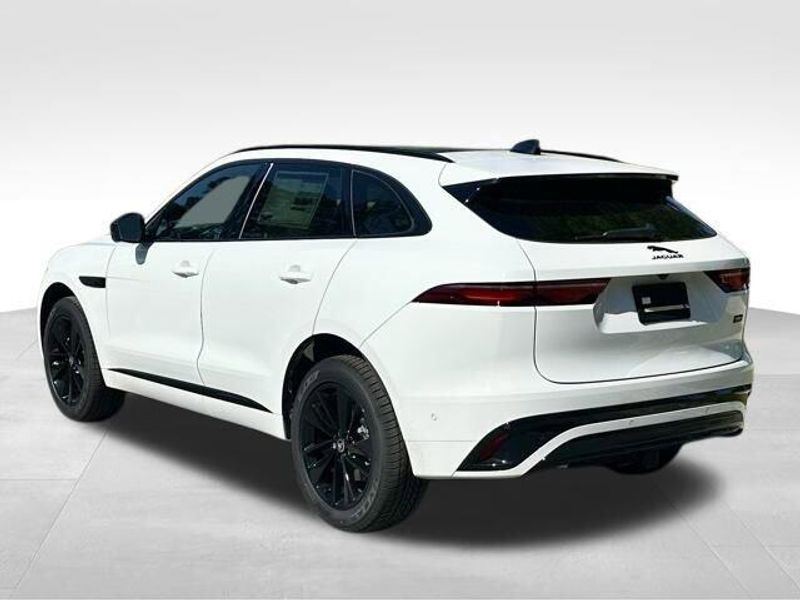 2026 Jaguar F-PACE R-Dynamic S
