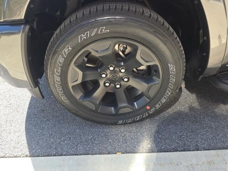 2026 Ram 1500 Big Horn photo 7