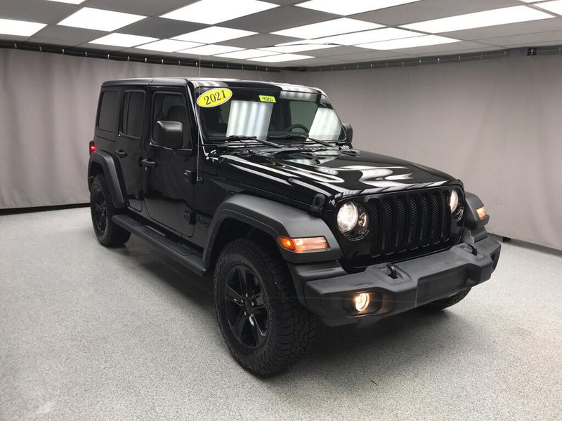 Used 2021 Jeep Wrangler Unlimited Sport AltitudeImage 5