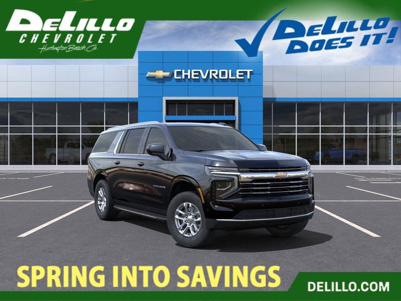 2025 Chevrolet Suburban LTImage 1