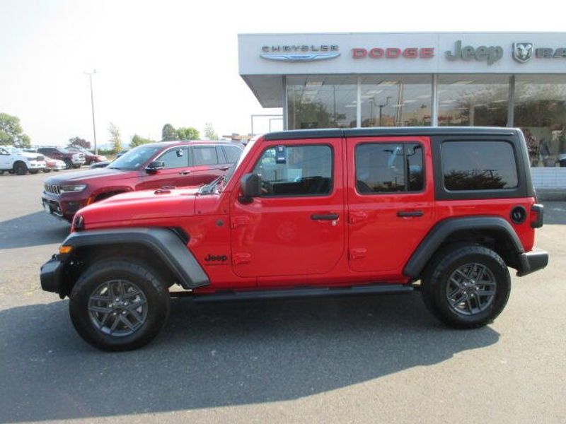 Used 2024 Jeep Wrangler Sport SImage 12