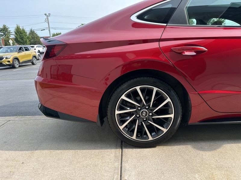 2023 Hyundai Sonata LimitedImage 13