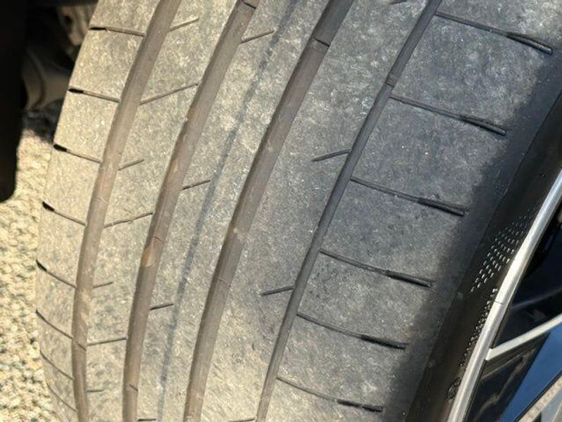 Used 2026 BMW iX xDrive60Image 16