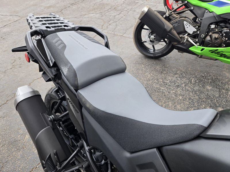NEW 2026 SUZUKI V-STROM 1050 Image 11
