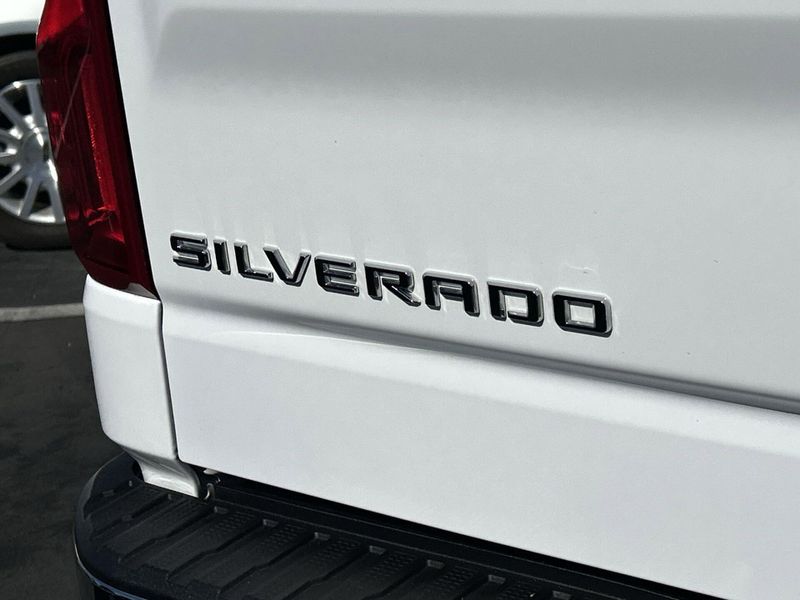 Used 2025 Chevrolet Silverado 1500 LTZImage 32