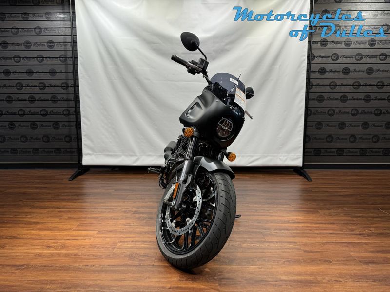 New 2025 Indian Motorcycle Sport Chief Image 3