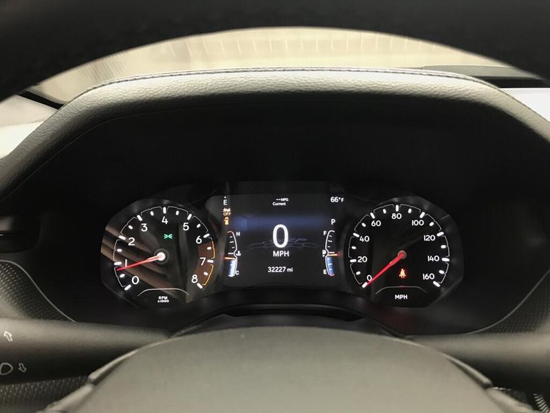 Used 2022 Jeep Compass AltitudeImage 10