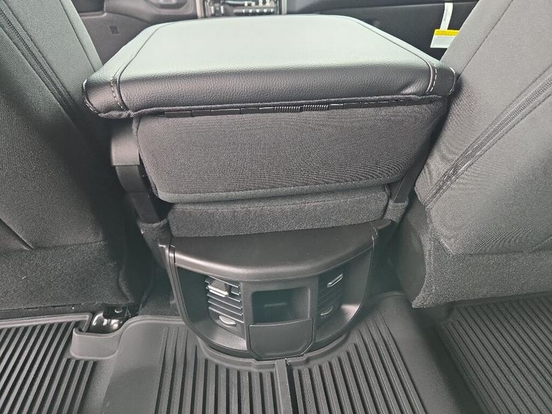 2026 Ram 2500 Big Horn photo 5