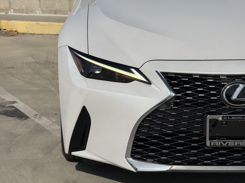 Used 2024 Lexus IS 300Image 7
