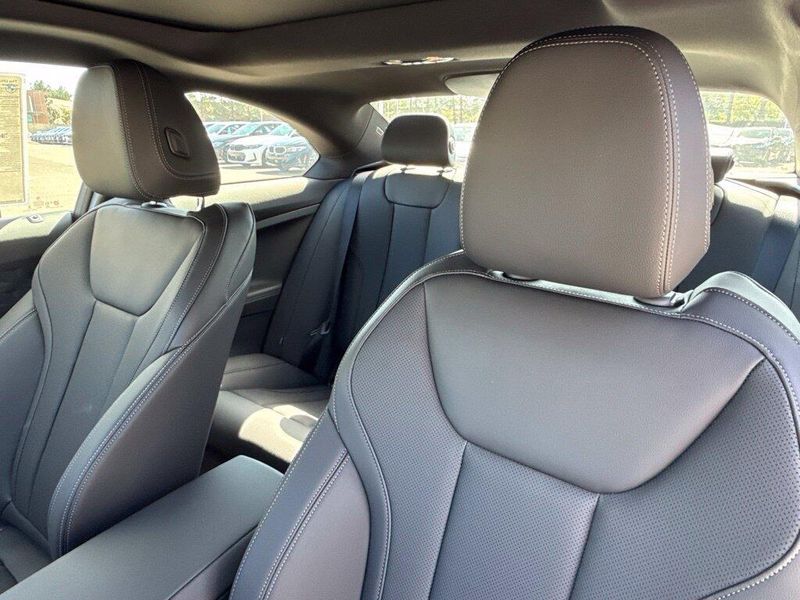 New 2026 BMW 2 Series 230i xDriveImage 18