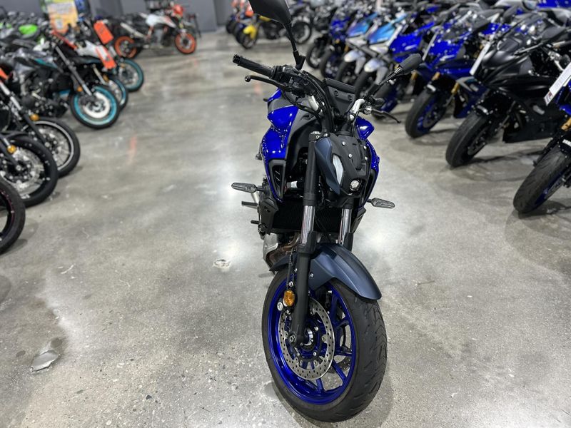 Used 2024 Yamaha MT-07 Image 11