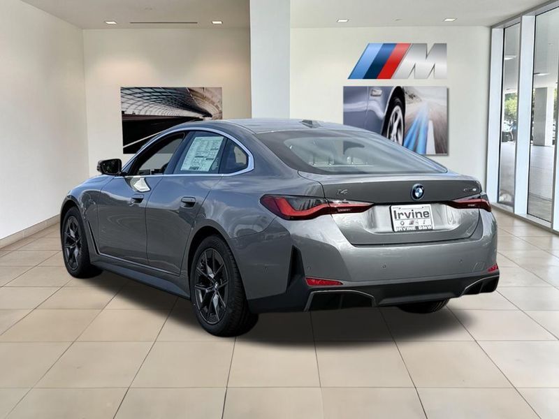2025 BMW i4 eDrive40Image 8
