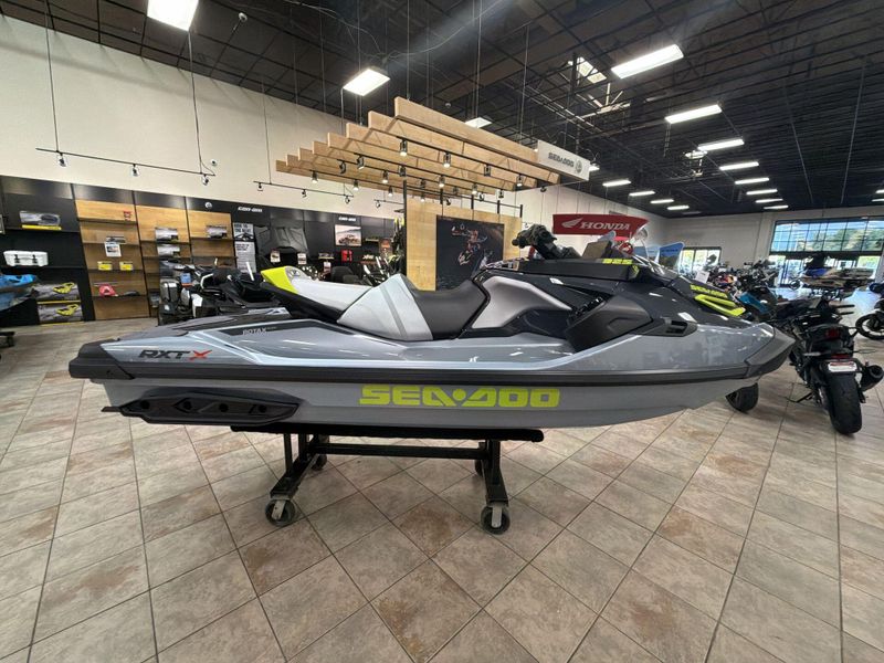 New 2026 Sea-Doo RXT-X 325 (SOUND SYSTEM) Image 11